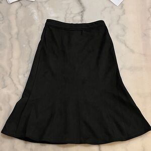 Elie Tahari Elegant Black A-Line Skirt